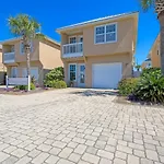 * Sugar Sands * Steps To Beach * Pool * Balconies *