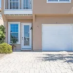 * Sugar Sands * Steps To Beach * Pool * Balconies *