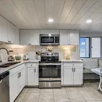 Pinnacle Port A502 - Updated 3 Bedroom 3 Bathroom Sleeps 8, Free Fun! Boat Ramp Access! Condo