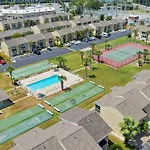 Reat\'S Retreat At Gulf Highlands By Nautical Properties Vacation Rentals