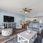 Beachy King At Laketown Wharf #812 By Nautical Properties