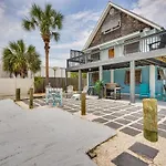Pcb Group Retreat With Deck, 1 Block To Beach!