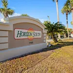 Seaspray Hideaway Sleeps 8 Pools Beach Access