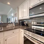 Treasure Island 2205