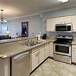 Twin Palms 1805