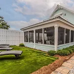 Charming Panama City Beach Cottage - Walk To Ocean