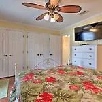 Convenient Pcb Condo With Pool Access Walk To Beach
