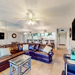 Edgewater Golf Villa 2005