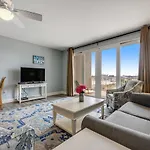 Laketown Wharf 433