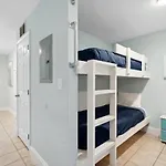 Laketown Wharf #302 By Nautical Properties