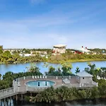 Laketown Wharf #302 By Nautical Properties