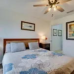 Pcb Condo With Pool Access 1 Mi To Beach!