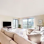 Edgewater Beach Resort Golf Villa 2308