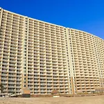 Emerald Beach Resort 435