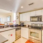 Majestic Beach Resort Tower 2- 801