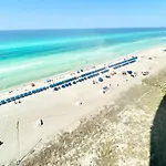 Emerald Beach Resort 1325