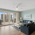 Laketown Wharf #512 By Nautical Properties
