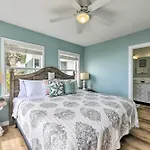 Breezy Pcb Retreat With Direct Beach Access!