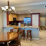 Grandview East 404