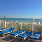 Grandview East 404