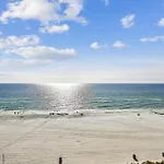 Shores Of Panama 630-1Bdbunks, Sleeps 6, Beach Front! Free Fun! Reserved Parking Space Condo