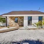 Panama City Beach House With Patio, Walk To Ocean