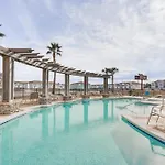 Pcb Townhome With Deck And Pool Access 3 Mi To Beach!