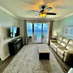 Ocean Reef 1705