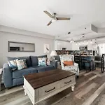 Laketown Wharf #1202 By Nautical Properties Vacation