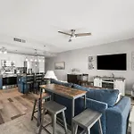 Laketown Wharf #1202 By Nautical Properties Vacation