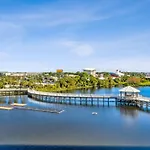 Laketown Wharf #317 By Nautical Properties