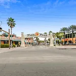 Aquavista Condominiums #206-W By Book That Condo