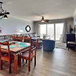 Grandview East 703