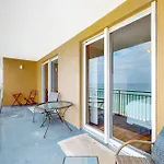 Splash Resort 502W