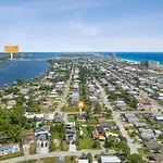 Waterscape At 3900 Quarts St By Nautical Properties