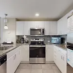 Grand Panama Tower 2 Unit 401