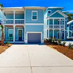 Lagoon Luxury