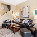 Beachlife Unit Abc Getaway Sleeps 34