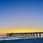 Sunbird Resort! Ground-Floor Renovated Beach Condo! Free Beach Chairs! By Dolce Vita Getaways Pcb