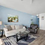 Stylish 1Bd Beachfront Condo With Amenities Galore! By Dolce Vita Getaways!
