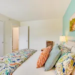 Pcb Condo With Patio And Resort Perks Walk To Beach!