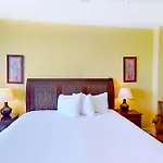 Sunrise Beach Resort IV