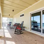The Pelicans Nest - Beachfront 4 Bdrm 4 And Half Bath Home With Pool And Hot Tub!