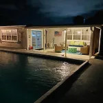 Happy Ours Pool Home Escape