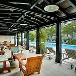 Rosemary Beach-Sandy Biscuits
