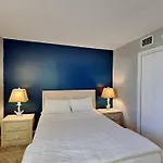 Sunbird Beach Resort 1012 East