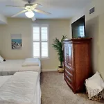 Grandview East 403