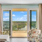 Laketown Wharf 1034