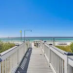 Beachfront Panama City Condo Walk To Pier Park!