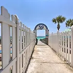 Resort-Style Pcb Townhome Beach Access And Pools!